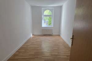Wohnen mit Charakter: 3-Zimmer-Wohnung in Halle (Saale) – Huttenstraße 80, 6110 Lutherplatz/Thüringer Bahnhof, Halle (Saale) – Vorschaubild 3