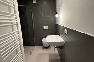 Exklusiv sanierte 3-Zimmer-Wohnung mit großer Terrasse & Blick ins Grüne – ruhige Toplage – Kirchweg 55, 14129 Nikolassee, Berlin – Vorschaubild 15