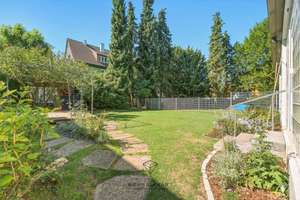🏡 Großzügige Doppelhaushälfte mit traumhaftem Garten in begehrter Lage von Stuttgart-Sonnenberg 💛 – Die vollständige Adresse der Immobilie erhältst du vom Anbieter., 70597 Sonnenberg, Stuttgart – Vorschaubild 67