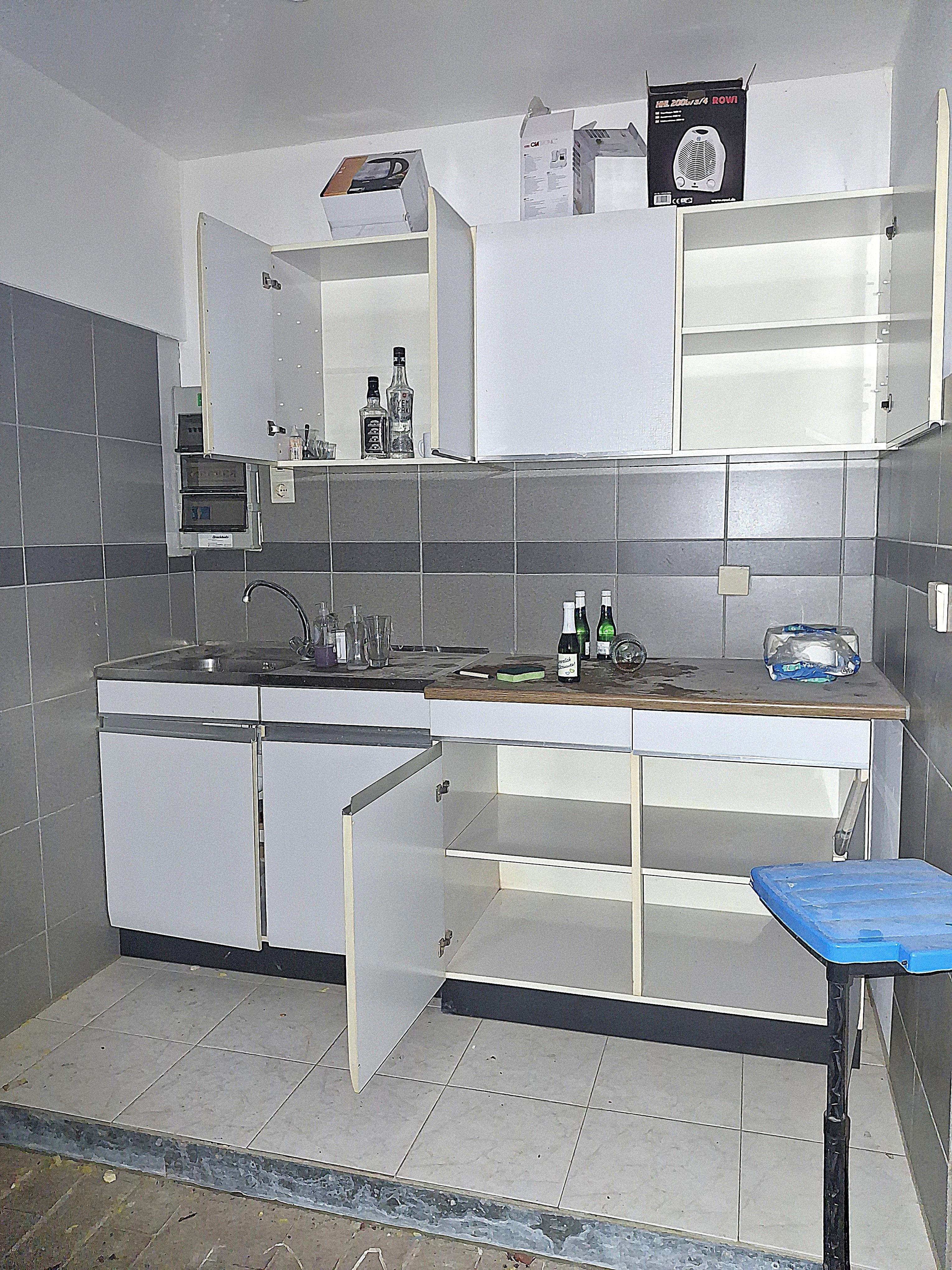 Zwangsversteigerung - 4-Zimmer Eigentumswohnung mit Lagerflächen in Gütersloh - provisionsfrei fü, Gütersloh Kreis – Bild 3