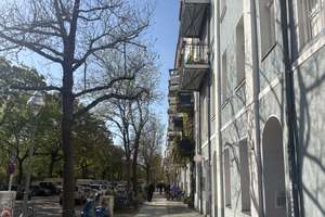 "Kreuzberg-Vibe pur: Helle Balkonwohnung direkt am Görli – bezugsfrei!" – Görlitzer Straße 34, 10997 Kreuzberg, Berlin – Vorschaubild 2