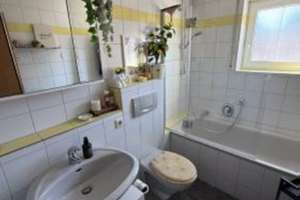 Gepflegte 2-Zimmer-Maisonette-Wohnung inkl. Carport in Westerstetten – Die vollständige Adresse der Immobilie erhältst du vom Anbieter., 89198 Westerstetten – Vorschaubild 3