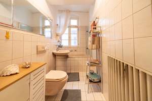 Charmante Altstadtwohnung im denkmalgeschützten Ensemble mit Gemeinschaftsgarten und TG-Stellplatz ( – Die vollständige Adresse der Immobilie erhältst du vom Anbieter., 69117 Altstadt, Heidelberg – Vorschaubild 13