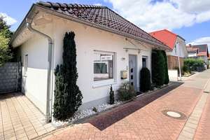 Moderner Bungalow mit traumhaftem Garten und Garage – Stilvolles Wohnen auf einer Ebene – Die vollständige Adresse der Immobilie erhältst du vom Anbieter., 64839 Münster – Vorschaubild 5