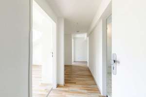 Attraktive Dachgeschosswohnung mit viel Tageslicht in Krefeld Benrad-Nord