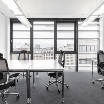 Privater Büroraum für 5 Person in Regus Kö-Bogen