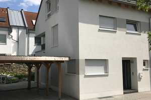 Famileinfreun 4-Raum-Doppelhaushälfte mit gehobener Innenausstattung und EBK in Frankfurt Sossenheim – Frankfurt am Main – Vorschaubild 1