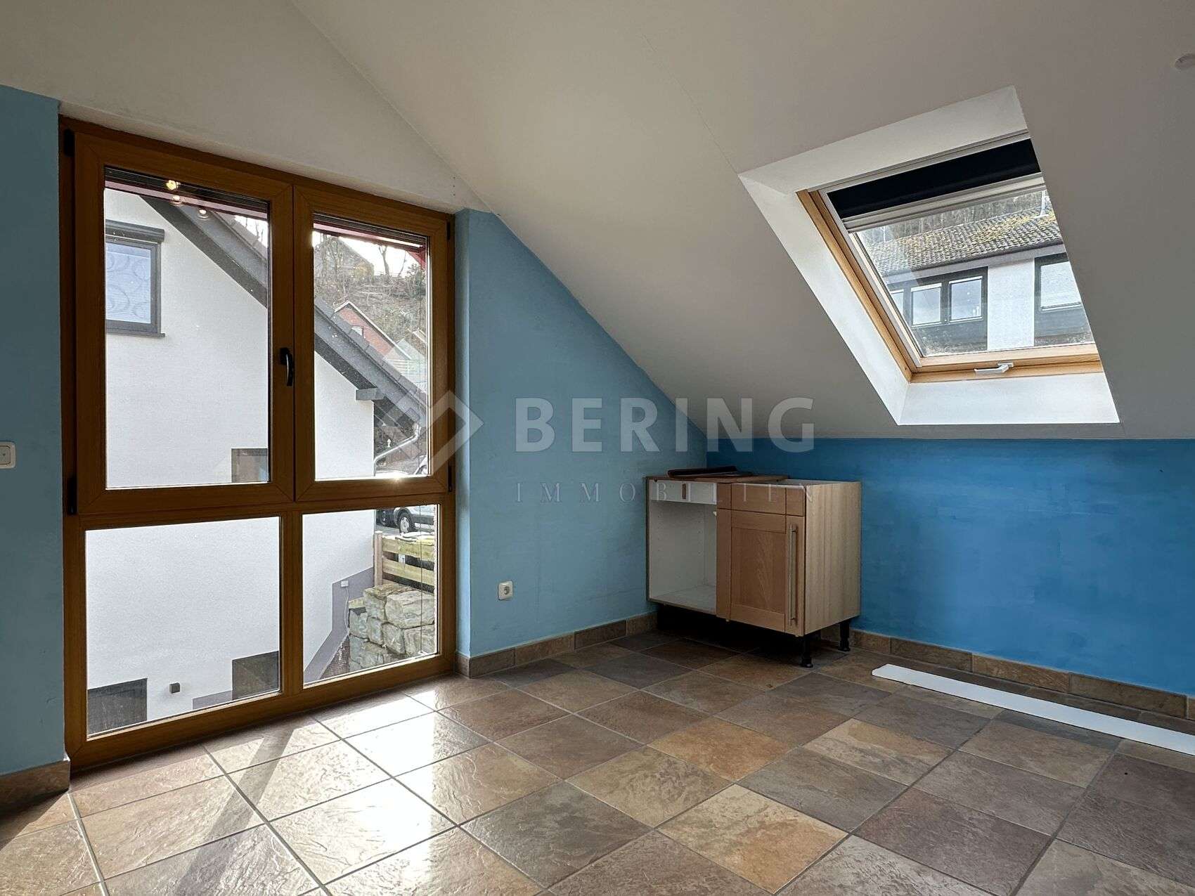 Immobilie in Mudersbach - TOP GEPFLEGTES EINFAMILIENHAUS MIT GARTEN | RUHIGE SACKGASSENLAGE | MUDERSBACH-NIEDERSCHELDERHÜTTE - Bild 3