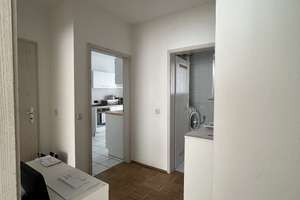 Studenten aufgepasst ! Wohngemeinschaft, 3 Zimmerwohnung mit neuer Einbauküche ! – Kaiser-Karl-Ring 2, 55118 Neustadt, Mainz – Vorschaubild 12