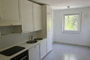 Menterschwaige: 3‑Zi.-Terrassenwohnung (117 m²) mit 200 m² Garten & TG - möbliert oder unmöbliert – Bemediktenwandstraße 5, 81545 Harlaching, München – Vorschaubild 8