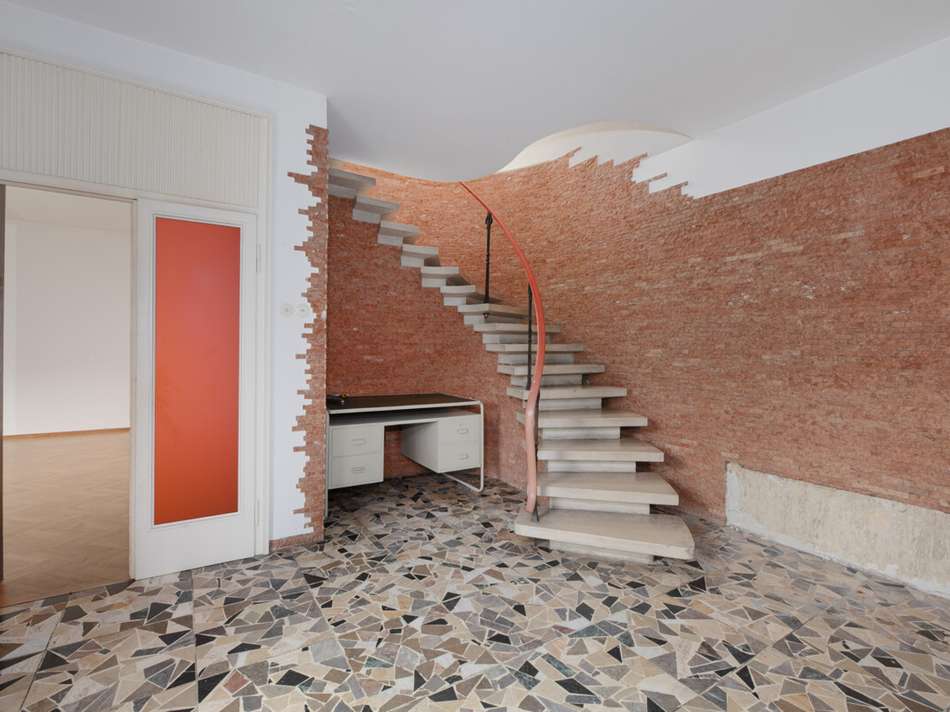 Treppenhaus EG zu 1. OG