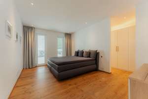 Design trifft Lebensqualität: Architektenhaus mit Spa und Smart-Home in bester Lage von BGL-Nußbaum – Die vollständige Adresse der Immobilie erhältst du vom Anbieter., 51467 Nußbaum, Bergisch Gladbach – Vorschaubild 12