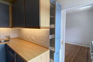 Sofortbezug! Helle 5-Zimmer-Altbauwohnung m. Balkon über den Dächern von Kiel zu kaufen. – Die vollständige Adresse der Immobilie erhältst du vom Anbieter., 24114 Südfriedhof, Kiel – Vorschaubild 17