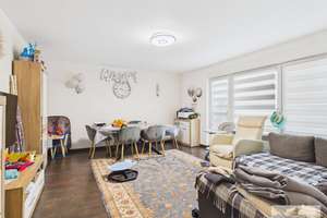Moderne 4-ZKB mit Balkon, Garage & Aufzug in ruhiger Lage von Dudweiler-Süd