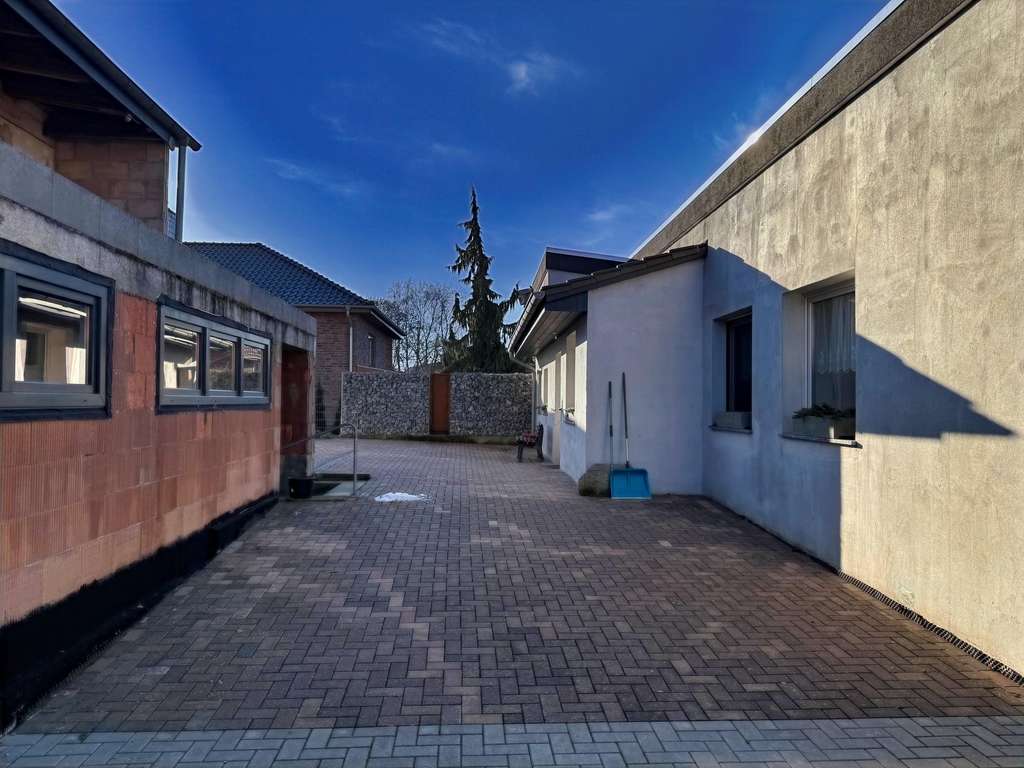 Immobilie in Am Großen Bruch - Ein Zuhause mit Perspektive - 2 Häuser für Mehrgenerationen in ruhiger Lage - Ohrsleben - Bild 3