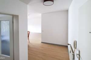 Gepflegte 2 Zimmerwohnung im 1. OG mit Garage in Bremen-Osterholz – Die vollständige Adresse der Immobilie erhältst du vom Anbieter., 28325 Ellenerbrok-Schevemoor, Bremen – Vorschaubild 2