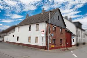 Bauernhaus mit Charakter und Innenhof im Kern von Weilerswist – Die vollständige Adresse der Immobilie erhältst du vom Anbieter., 53919 Weilerswist – Vorschaubild 1