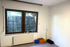 Freistehendes Wohnidyll für 1 oder 2 Familien mit Solaranlage, Doppelgarage... – Die vollständige Adresse der Immobilie erhältst du vom Anbieter., 67122 Altrip – Vorschaubild 4