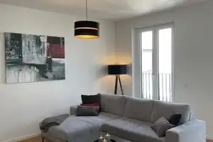Moderne, familientaugliche 3-Zi.-Whg. mit Dachterrasse * 90 m² * Baujahr 2020 – Welfenstr. 20a, 81541 München – Vorschaubild 4