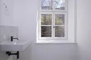 STUDIO am WASSER - BLICK ins GRÜNE - MITTEN in der STADT - EINZIGARTIGE ATMOSPHÄRE im DENKMAL! – Am Neudeck 12, 81541 München – Vorschaubild 13