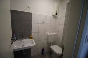 Schöne, helle 2/3 Zimmerwohnung, Balkon, zentral, Altbau – Ludwigstraße 47, 42105 Elberfeld, Wuppertal – Vorschaubild 10