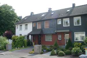 Zuhause mit 6 Zimmern und Garten in Do -Dorstfeld  !!! Ruhiger Lage !!! TU-Nähe !!!