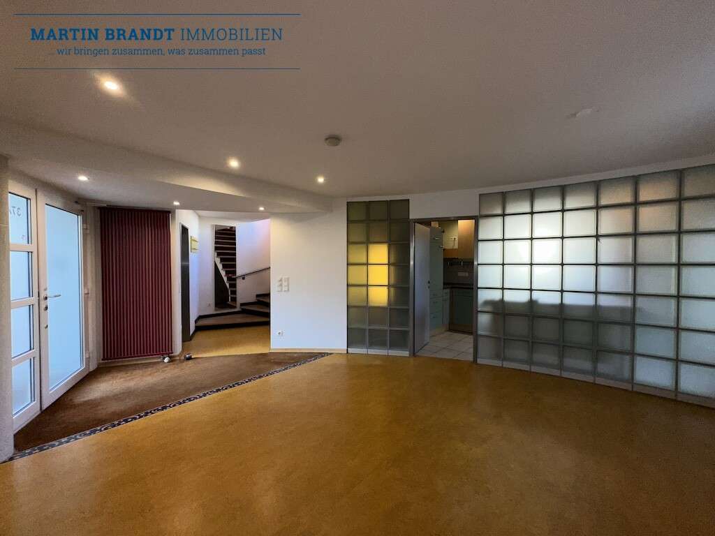 Immobilie in Hünfelden - Großzügiges Mehrfamilienhaus Anwesen mit schönen Garten in zentraler Lage von Hünfelden-Kirberg... - Bild 4