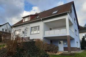 Viel Platz für den Alltag in diesem Zweifamilienhaus in Lahntal – Zeißenberg 4, 35094 Lahntal – Vorschaubild 2