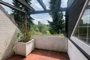 Großzügige 4-Zimmer-Maisonette-Wohnung mit 3 Balkonen in idyllischer Lage – Die vollständige Adresse der Immobilie erhältst du vom Anbieter., 22045 Tonndorf, Hamburg – Vorschaubild 16