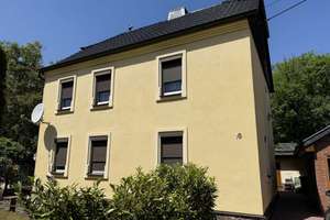 Ein Grundstück zum Träumen & Verlieben! Einfamilienhaus mit Pool in Riesa – Die vollständige Adresse der Immobilie erhältst du vom Anbieter., 1591 Riesa – Vorschaubild 1