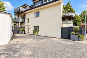 4-Zimmer-Maisonettewohnung mit ca. 170 m², Südterrasse, Balkon und Garage! – 45145 Frohnhausen, Essen – Vorschaubild 6