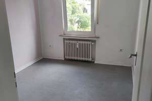 Erstbezug nach Renovierung mit Terrasse: ansprechende 3-Zimmer-Wohnung in Köln – Die vollständige Adresse der Immobilie erhältst du vom Anbieter., 51147 Lind, Köln – Vorschaubild 7