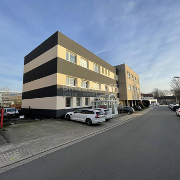Kray | ca. 274 - 650 m² | ab 7,50 EUR | 426 m² Lagerfläche