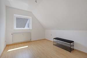 Zweifamilienhaus mit Garten-Oase & Wintergarten - Raum für Familie und Mehrgenerationen – Die vollständige Adresse der Immobilie erhältst du vom Anbieter., 44892 Langendreer, Bochum – Vorschaubild 28