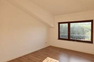Im Grünen gelegene großzügige  Terrassenwohnung mit weitem Ausblick in einem 2-Fam. Architektenhaus – Die vollständige Adresse der Immobilie erhältst du vom Anbieter., 64291 Arheilgen, Darmstadt – Vorschaubild 12