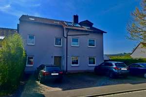 Attraktives Mehrfamilienhaus mit drei Einheiten in Heidingsfeld