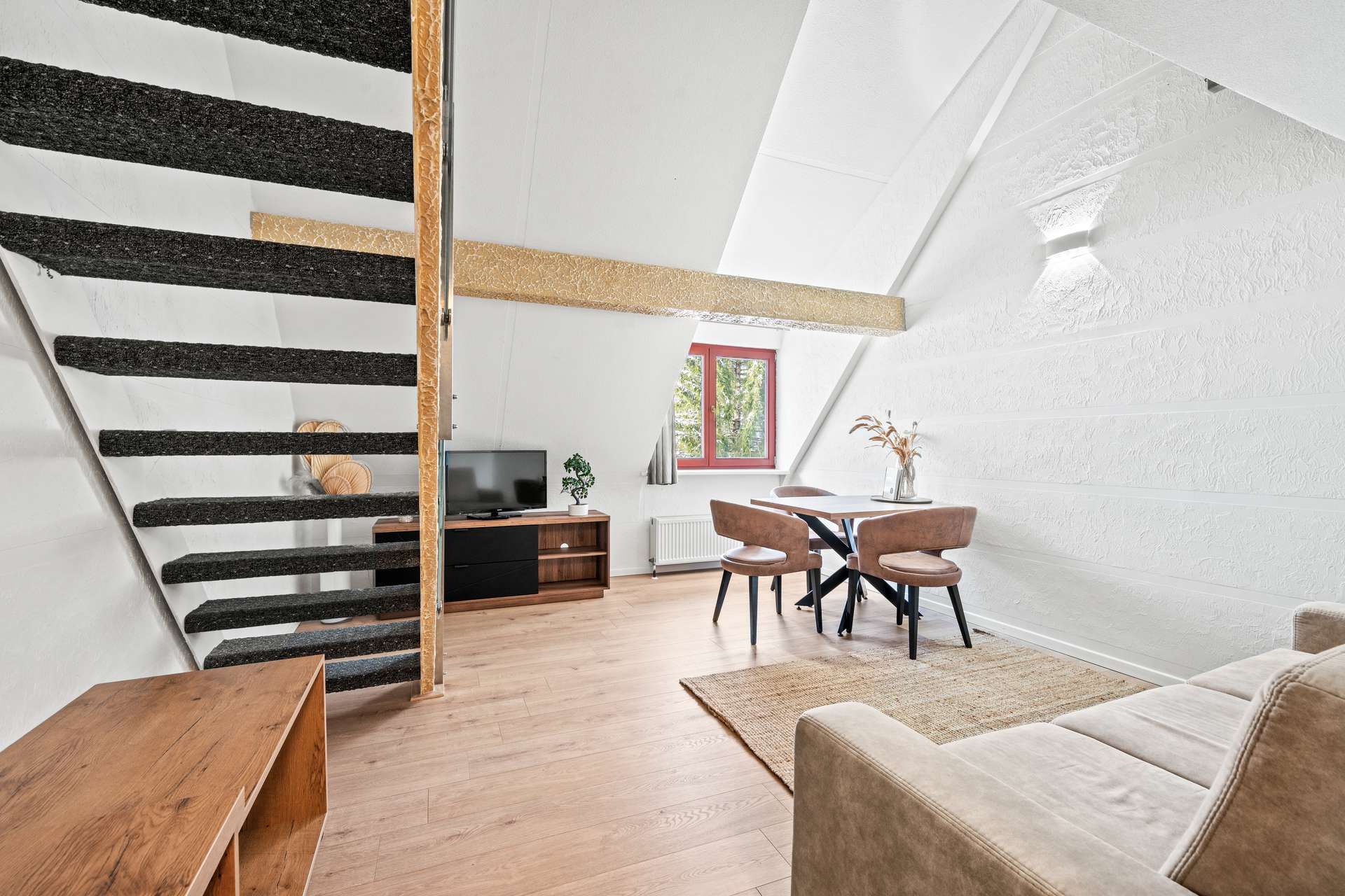 Immobilie in Wiggensbach - Ankommen, abschalten, auftanken – Wohnen mit Wellnessgefühl - Bild 0