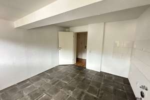 NUR mit WBS ! Möbel rein und fertig ! Traumwohnung im Grünen ! – Alleestraße 7, 45891 Erle, Gelsenkirchen – Vorschaubild 13