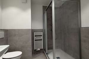 Vollständig kernsanierte 3,5-Zimmer-Wohnung mit großer Terrasse in Duisburg-Alt-Homberg – Viktoriastraße 4, 47198 Alt-Homberg, Duisburg – Vorschaubild 33