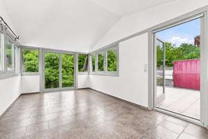 Gartenidylle hinter dem Haus: 2 Wohnungen, Dachterrasse, Hallen & eigener Teich – Die vollständige Adresse der Immobilie erhältst du vom Anbieter., 28717 Lesum, Bremen – Vorschaubild 7