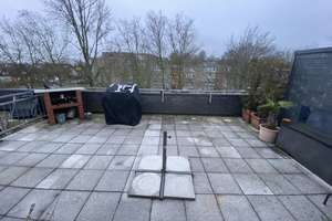 Schicke Eigentumswohnung zur Selbstnutzung mit einer ca. 15 m² großen Dachterrasse