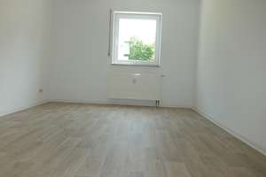 Schöner wohnen mit Aufzug ... aus der Tiefgarage in die Wohnung gelangen – Bernsdorfer Straße 186a, 9126 Bernsdorf, Chemnitz – Vorschaubild 17