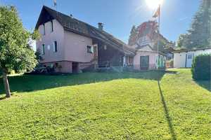 Attraktives Zweifamilienhaus auf großzügigem Grundstück  – Waldshut (Kreis) – Vorschaubild 1