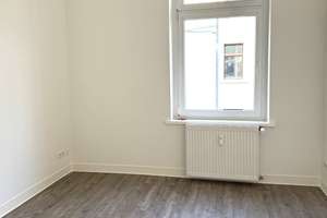 Frisch renoviert mit Tageslichtbad, Wanne und Dusche – Faulmannstraße 5, 39122 Salbke, Magdeburg – Vorschaubild 11