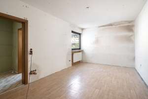 Ihr neues Zuhause in Harlaching: 4 Zimmer, 2 Balkone und großer Keller – Die vollständige Adresse der Immobilie erhältst du vom Anbieter., 81545 Harlaching, München – Vorschaubild 10