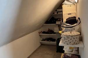 Charmantes Einfamilienhaus mit italienischem Flair im großen Innenhof mit überdachtem Freisitz – Die vollständige Adresse der Immobilie erhältst du vom Anbieter., 67071 Oggersheim, Ludwigshafen am Rhein – Vorschaubild 4