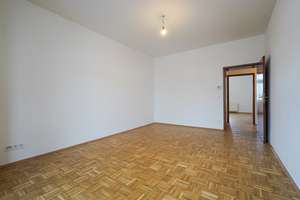 Mörsenbroich: Charmante Altbauwohnung mit Balkon – 40470 Mörsenbroich, Düsseldorf – Vorschaubild 4