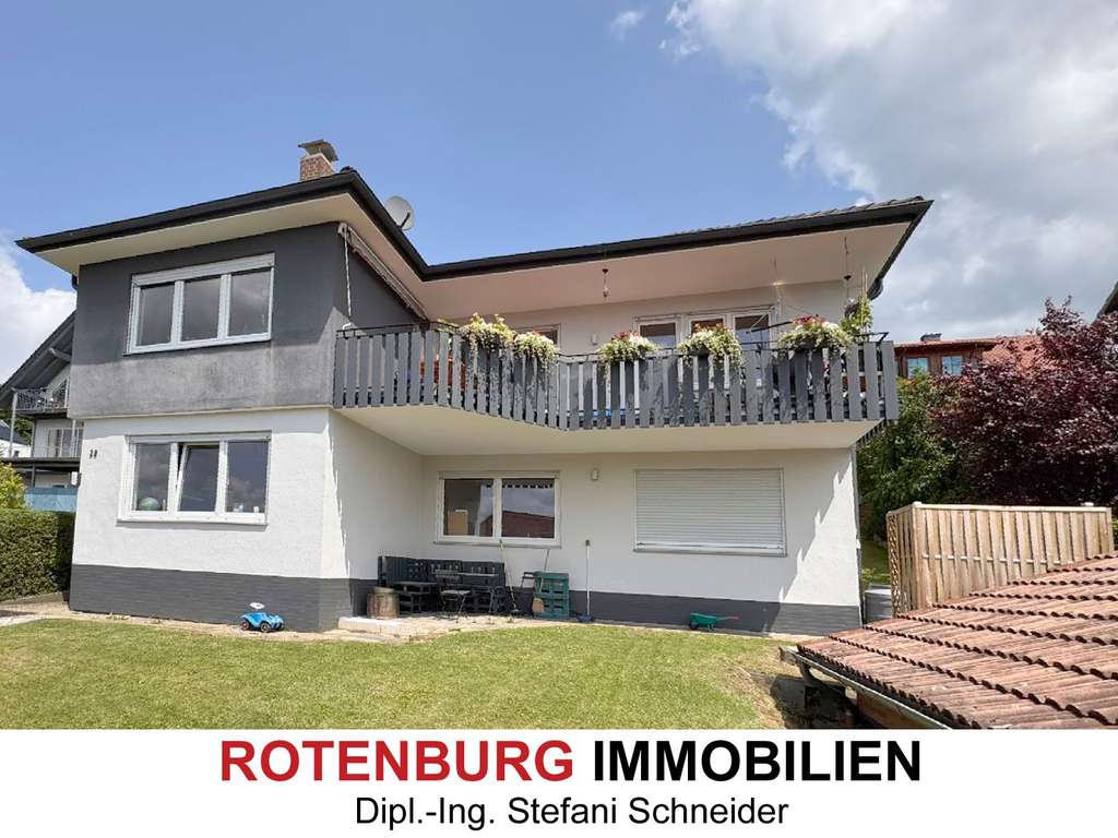 Immobilie in Rotenburg an der Fulda - Großzügiges Wohnhaus in bester Südhanglage in Rotenburg - Bild 0