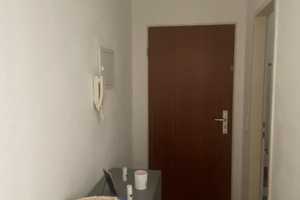 Geschmackvolle 1-Raum-Hochparterre-Wohnung in Bonn – Josef-Thiebes-Straße 19, 53227 Bonn – Vorschaubild 5