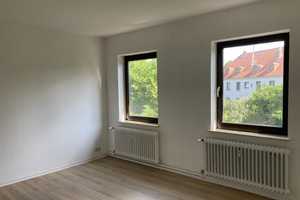 Geräumige 3-Zimmer Wohnung zum 16.07. zu vermieten! – Gildemeisterstr. 9, 27568 Bremerhaven – Vorschaubild 1